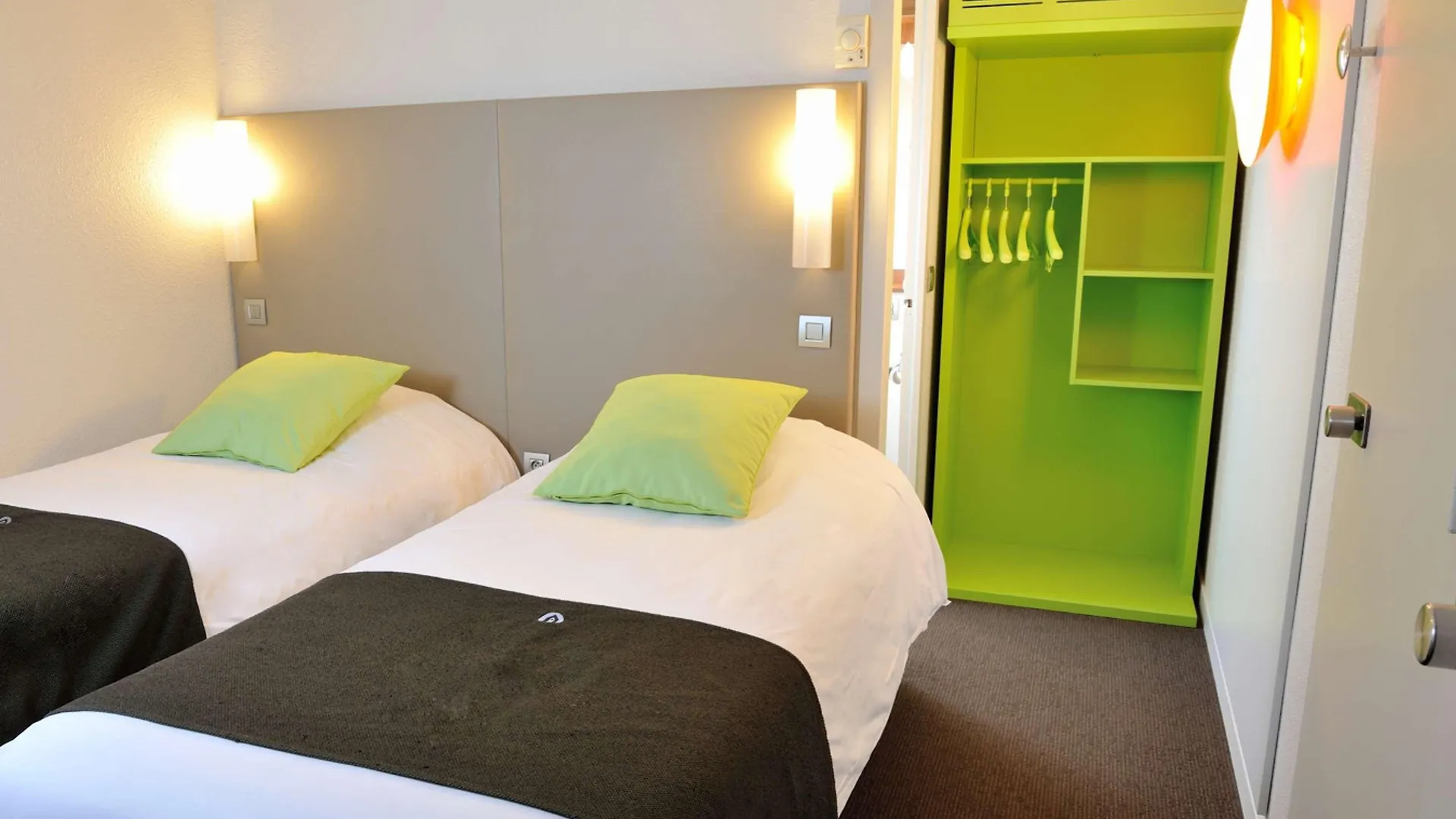 Campanile Hotel Beauvais 3*,